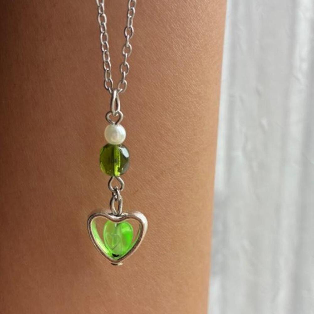 Green heart pendant y shaped